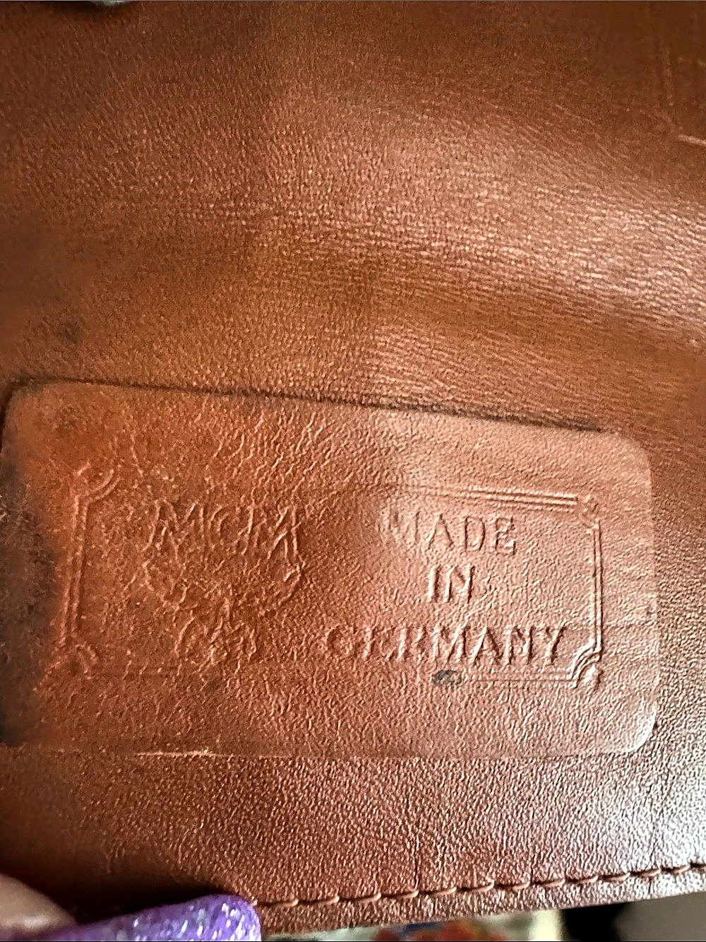 MCM Vintage Visetos 4-Hook Key Case Wallet π©πͺπ©πͺπ©πͺ - Picture 3 of 14